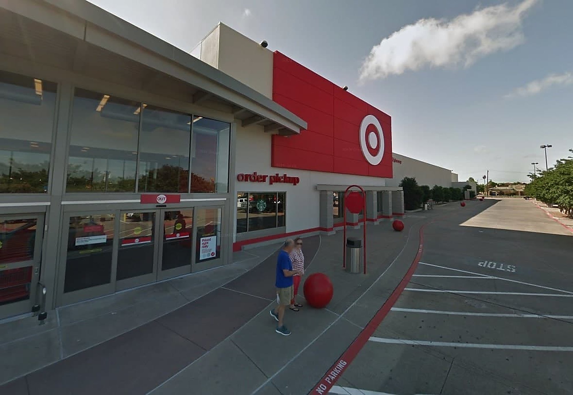 Waxahachie Towne Center, a Target anchored power center in Waxahachie, Texas